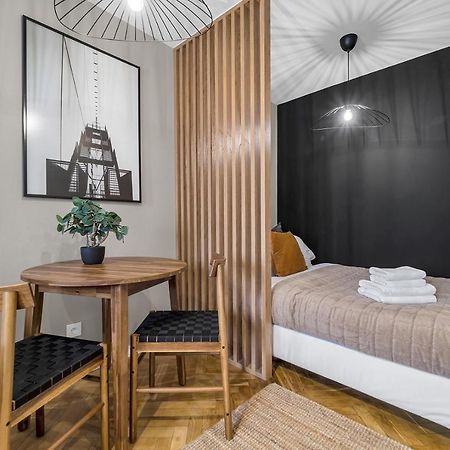 Park Sady Zoliborskie Modern Apartment 바르샤바 외부 사진