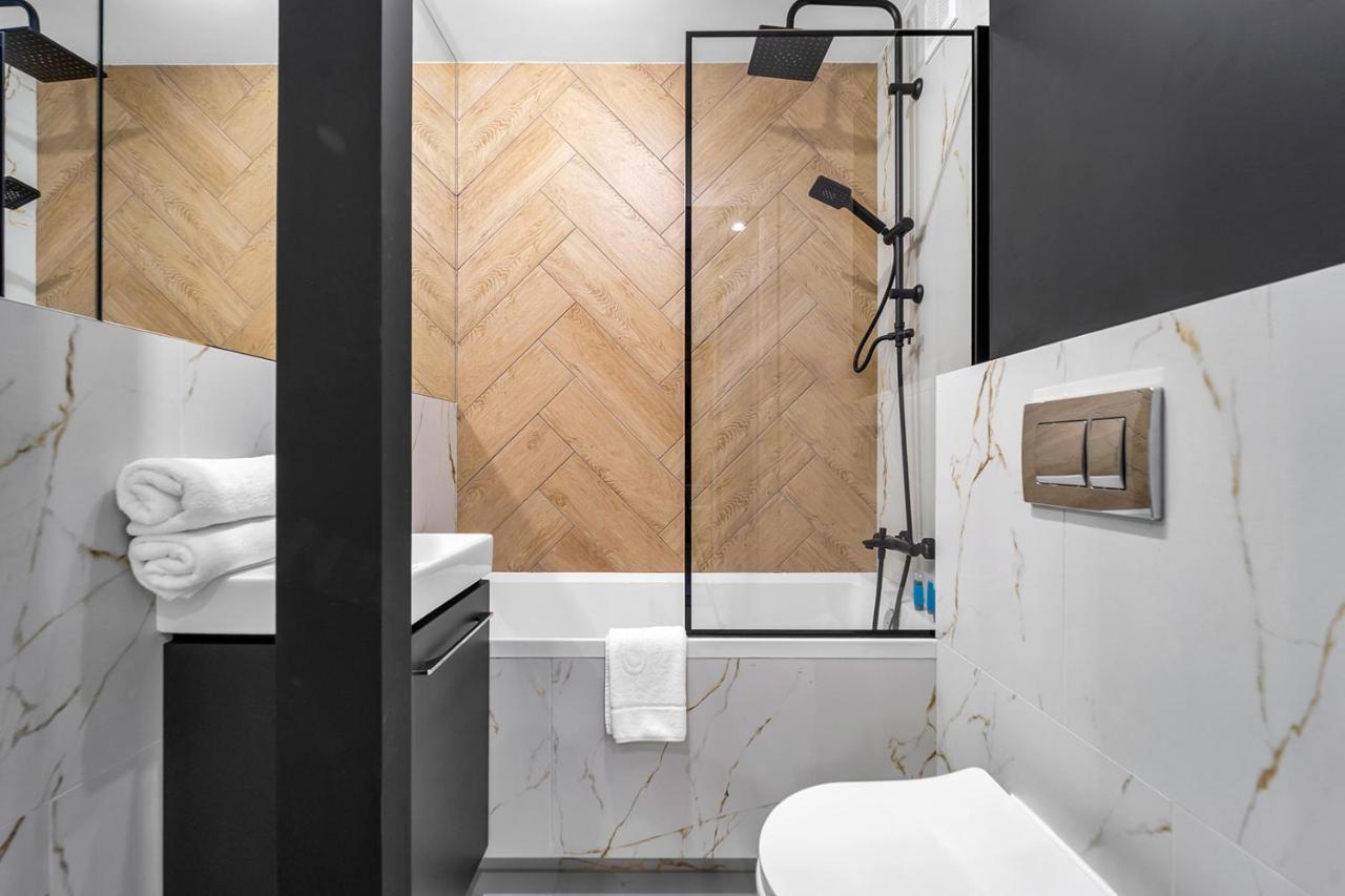 Park Sady Zoliborskie Modern Apartment 바르샤바 외부 사진